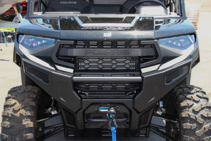 2025 Polaris RANGER CREW XP 1000 TEXAS EDITION BLACK CRYSTAL Image 9