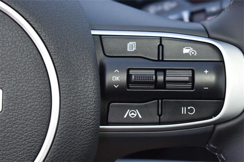 2025 Kia Sportage EXImage 27