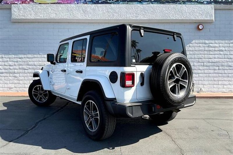 Used 2023 Jeep Wrangler SaharaImage 5