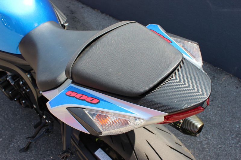 Used 2022 Suzuki GSX-R600ZM2 CA Image 3