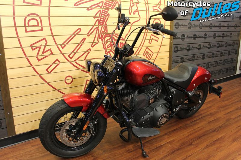 2022 Indian Motorcycle Chief Bobber Image 4