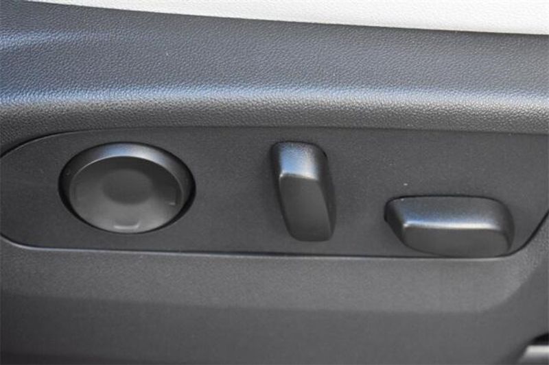 New 2025 Chevrolet Tahoe PremierImage 14