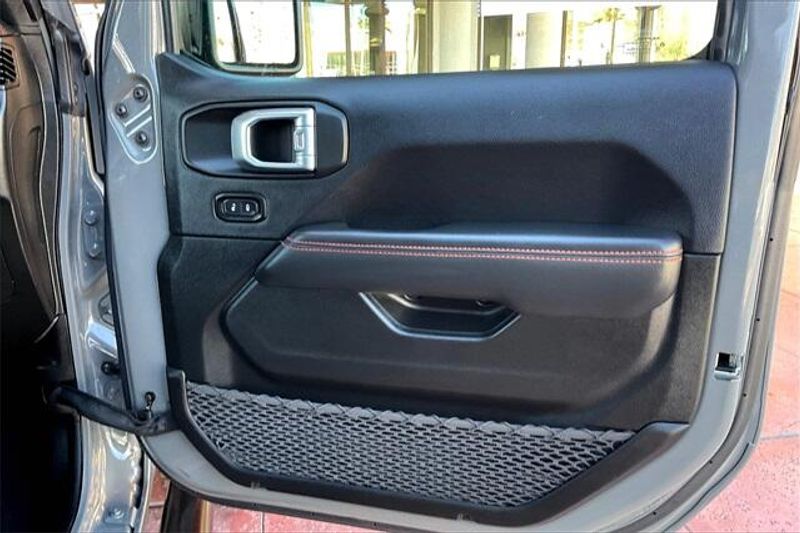 Used 2023 Jeep Gladiator MojaveImage 23