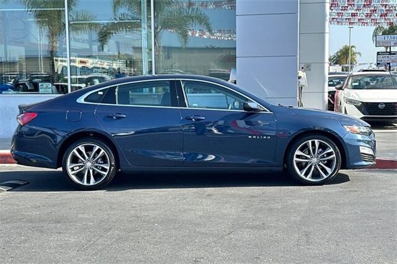 Used 2022 Chevrolet Malibu LTImage 3