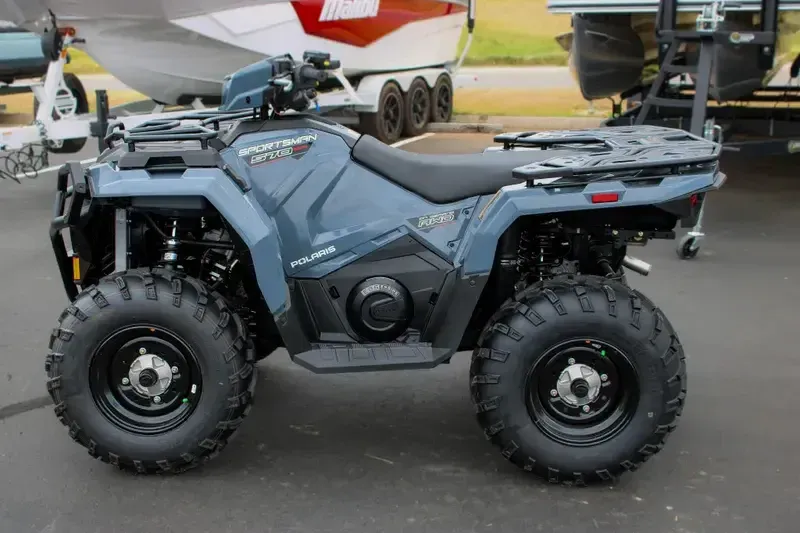 New 2025 Polaris SPORTSMAN TOURING 570 EPS STEALTH GRAY Image 4