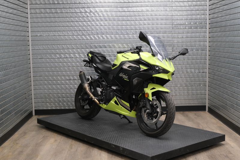 USED 2026 KAWASAKI NINJA 500 SE ABS Image 1