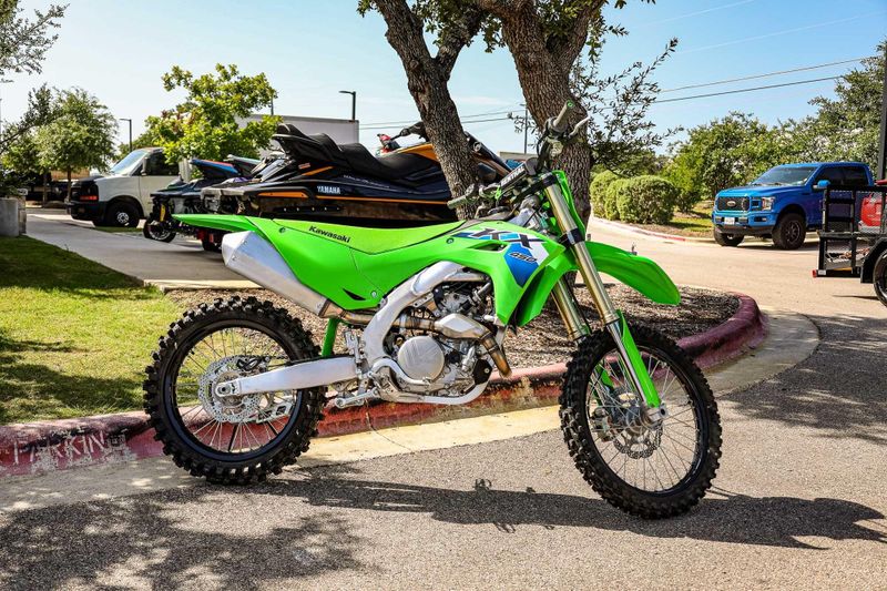 New 2026 Kawasaki KX450  LIME GREEN Image 21