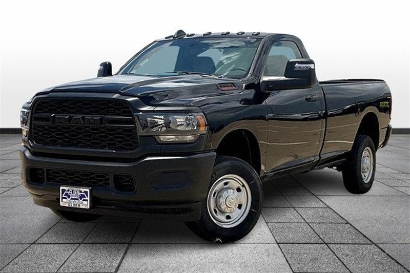 2024 RAM 2500 Tradesman Regular Cab 4x4 8