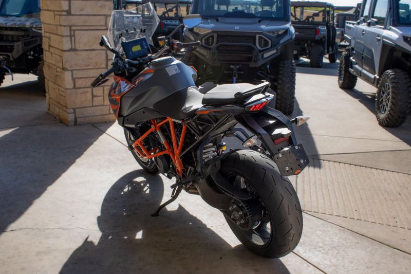USED 2024 KTM SUPER DUKE 1290 GT Image 6