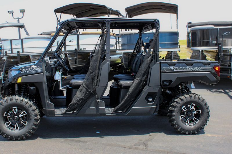 2025 Polaris RANGER CREW XP 1000 TEXAS EDITION BLACK CRYSTAL Image 4
