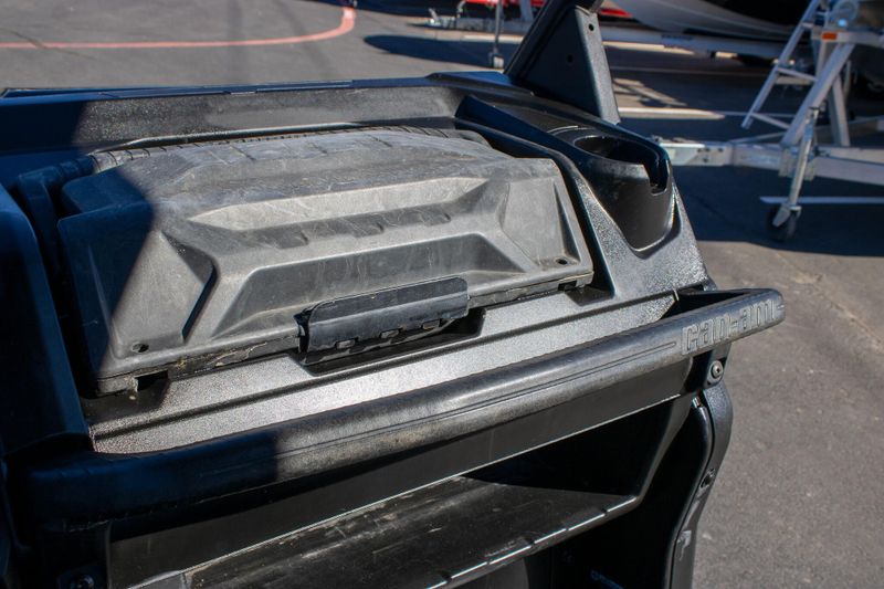 USED 2021 CAN-AM DEFENDER XT HD10 Image 16