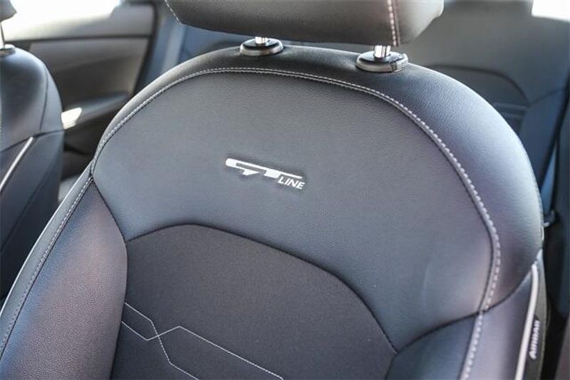2023 Kia Forte GT-LineImage 27