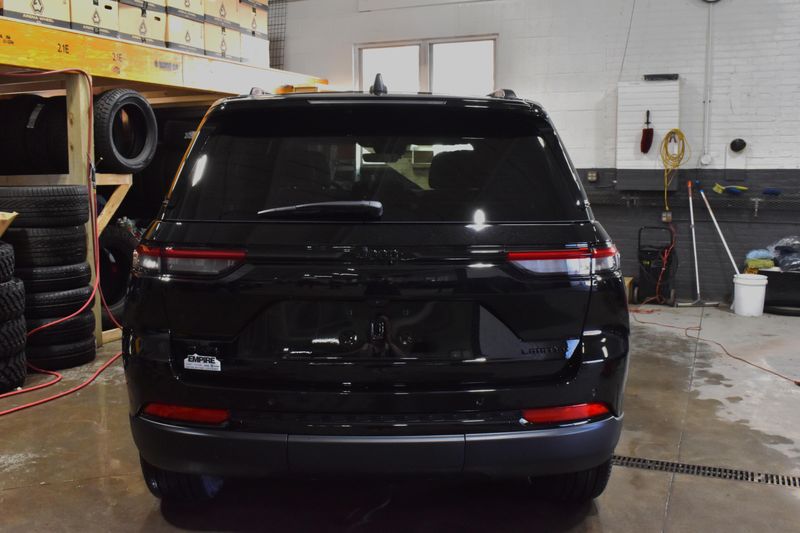 New 2025 Jeep Grand Cherokee Limited 4x4