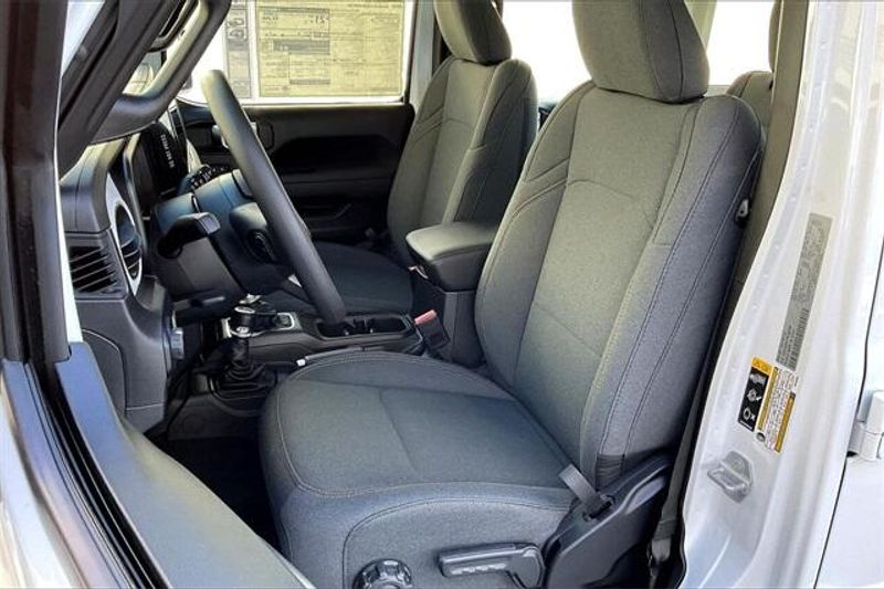 New 2026 Jeep Wrangler 4-door SportImage 8