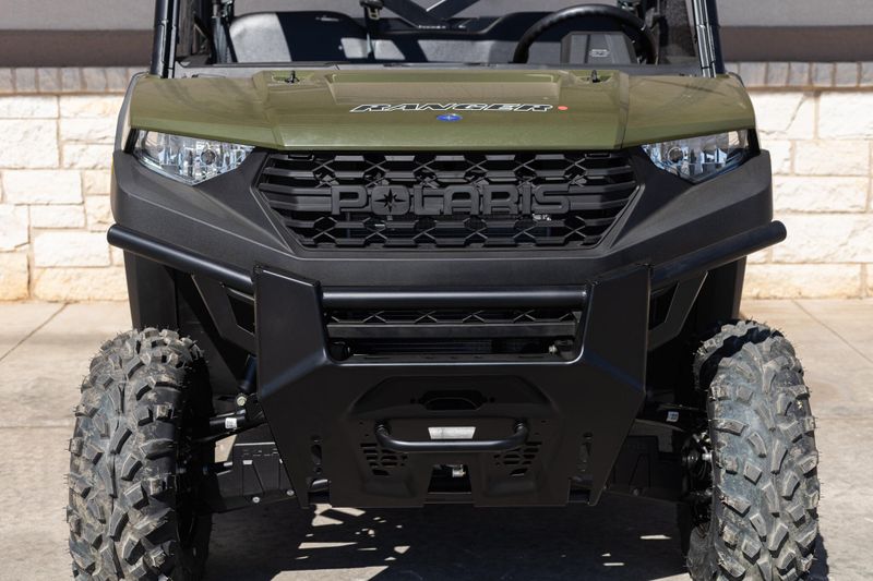 New 2025 Polaris RANGER 1000 EPS SAGE GREEN Image 19