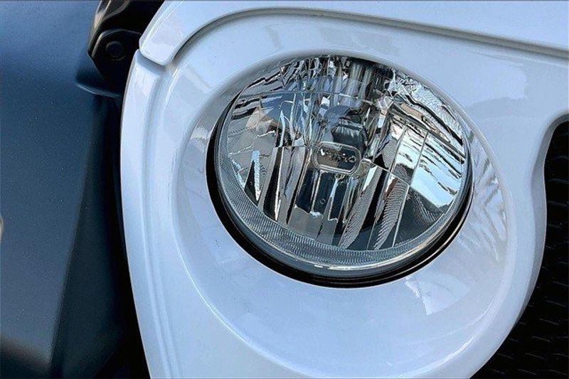 2023 Jeep Wrangler 2-door Sport S 4x4Image 11