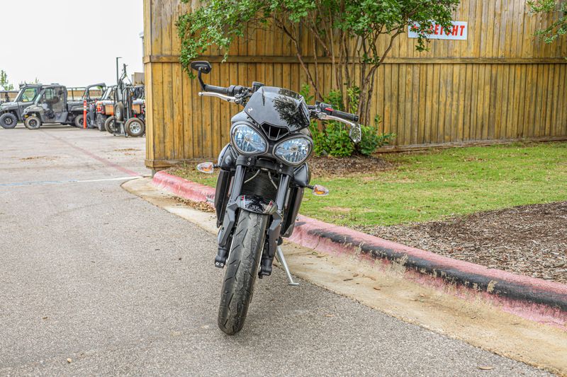 USED 2018 TRIUMPH STREET TRIPLE R Image 11