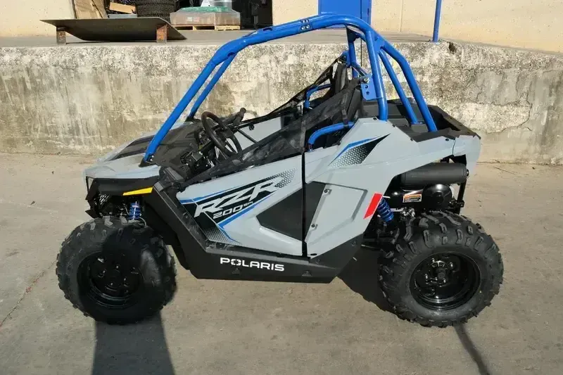 NEW 2026 POLARIS RZR 200 EFI Image 4