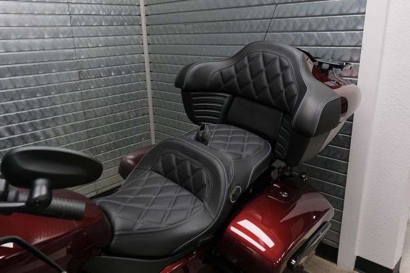 NEW 2026 INDIAN MOTORCYCLE PURSUIT DARK HORSE WITH 112 PACKAGE Image 14