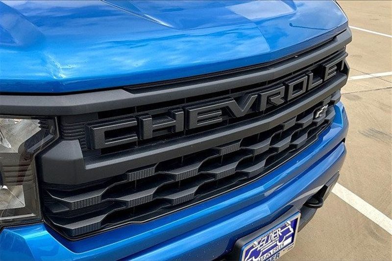 2023 Chevrolet Silverado 1500 CustomImage 30