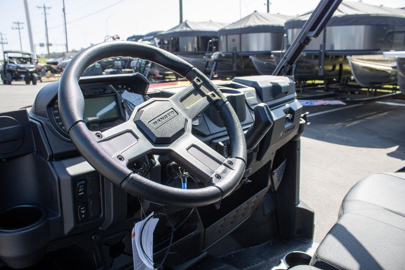 NEW 2026 POLARIS RANGER CREW XP 1000 PREMIUM Image 13
