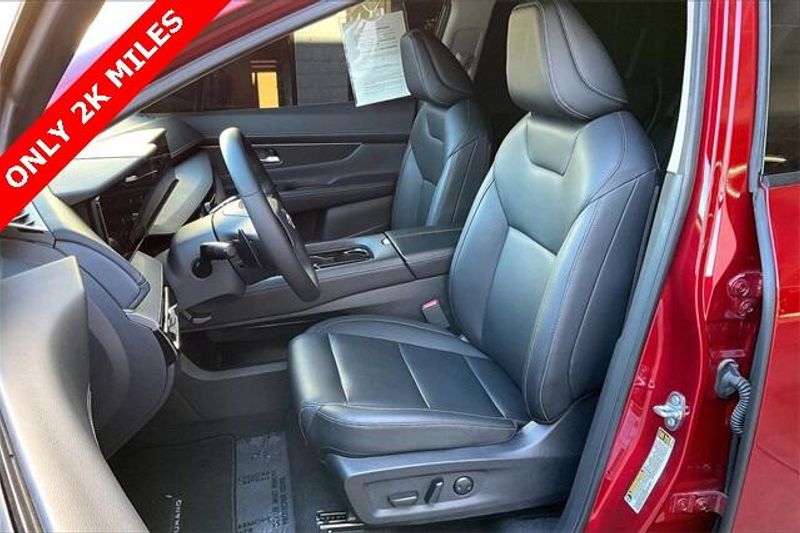 Used 2025 Nissan Murano SVImage 24