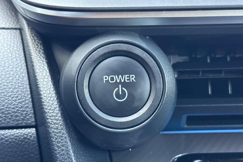 Used 2023 Toyota Prius XLEImage 21
