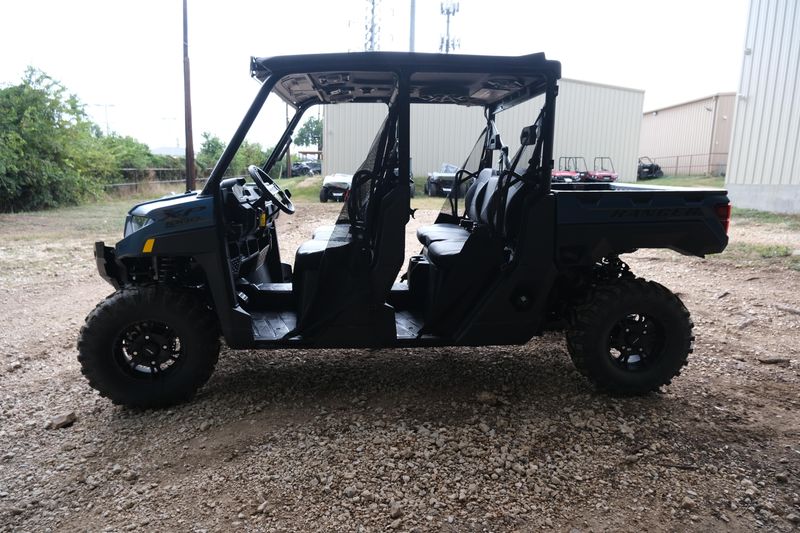 2025 Polaris RANGER CREW XP 1000 PREMIUM BLUE SLATEImage 14