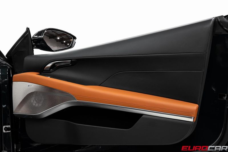 2025 Lotus Emira *6-SPEED MANUAL * NEW CAR*Image 23