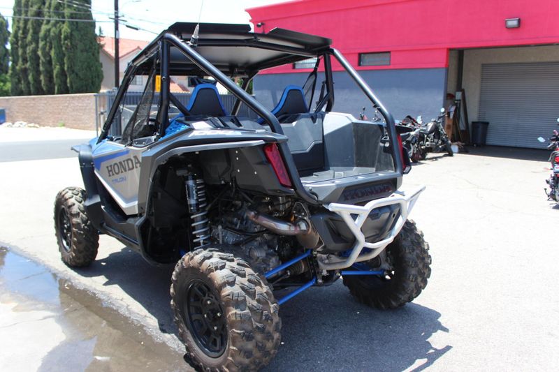 2022 Honda TALON1000X FOX LIVE VALVE Image 2