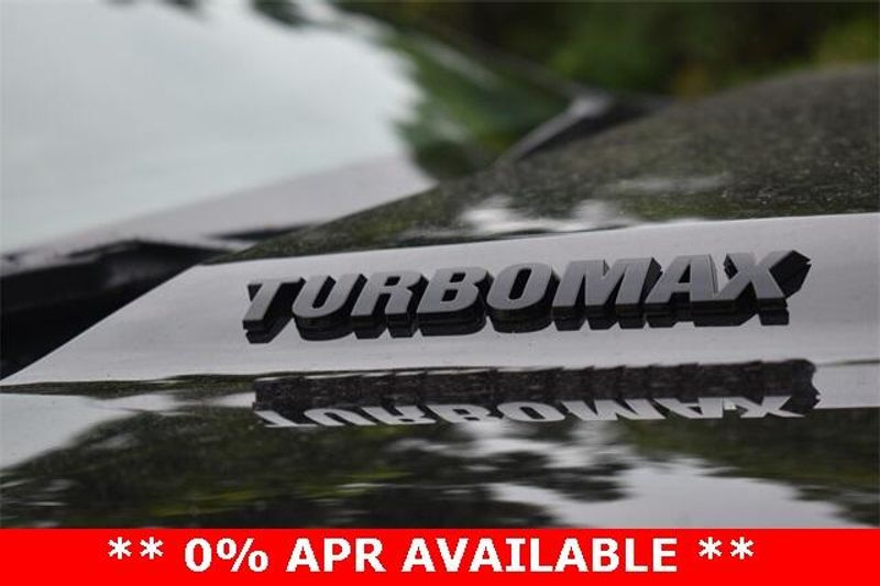 New 2025 Chevrolet Silverado 1500 CustomImage 12