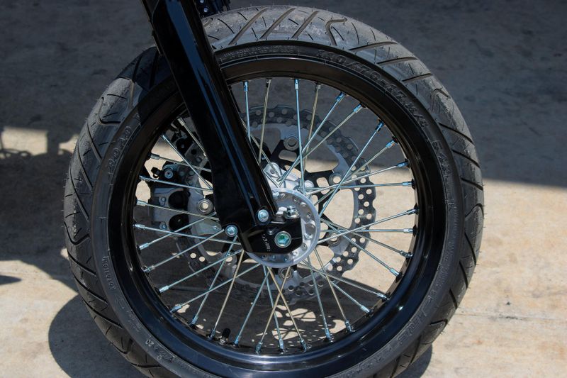 2025 Kawasaki KLX 230SM ABS BATTLE GRAY Image 8