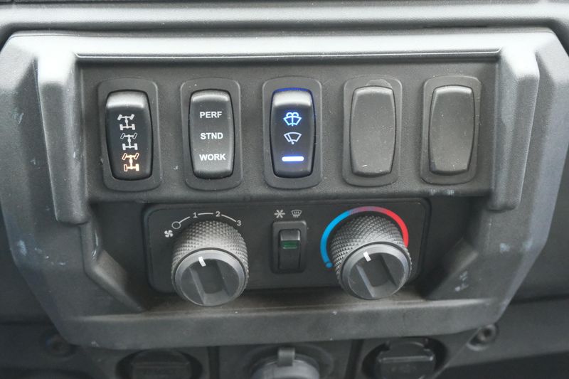 USED 2025 POLARIS RANGER CREW XP 1000 NORTHSTAR EDITION ULTIMATE Image 24