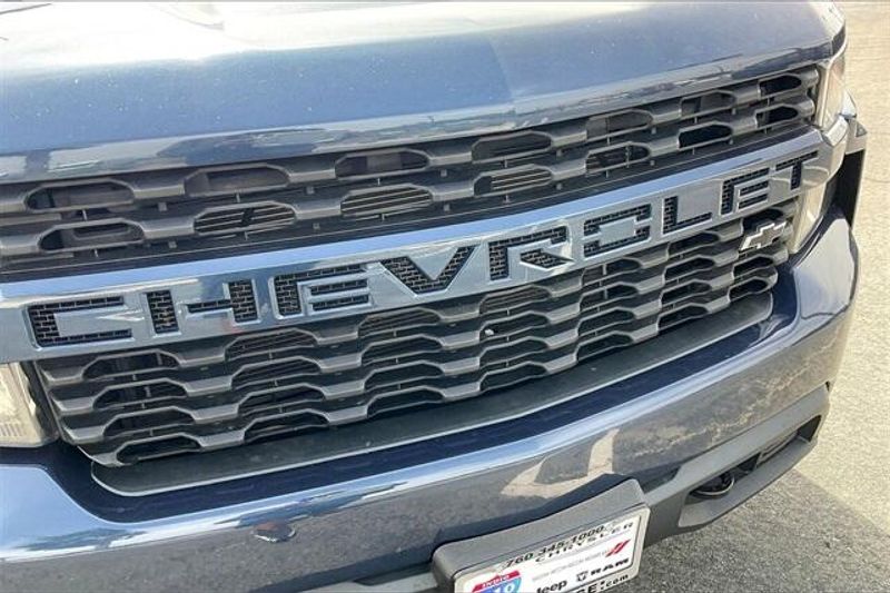 2021 Chevrolet Silverado 1500 CustomImage 30