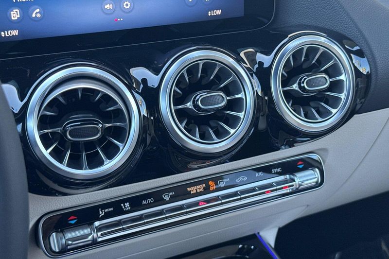 New 2026 Mercedes-Benz GLA-Class GLAGLA 250Image 17