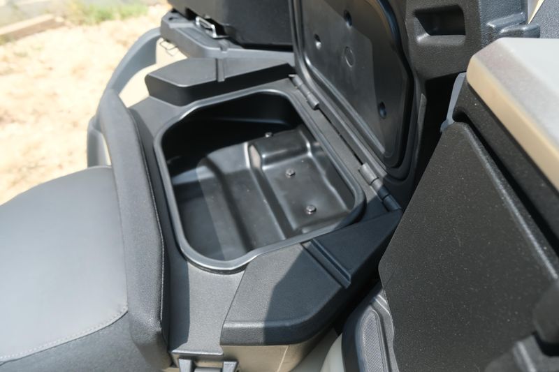 2025 CFMOTO CFORCE 1000 OVERLAND DESERT TAN Image 22