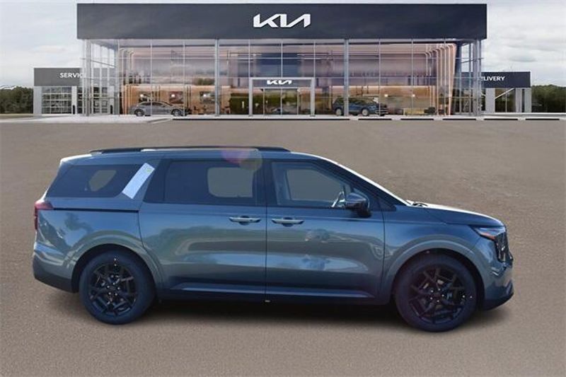 New 2026 Kia Carnival Hybrid SX PrestigeImage 2