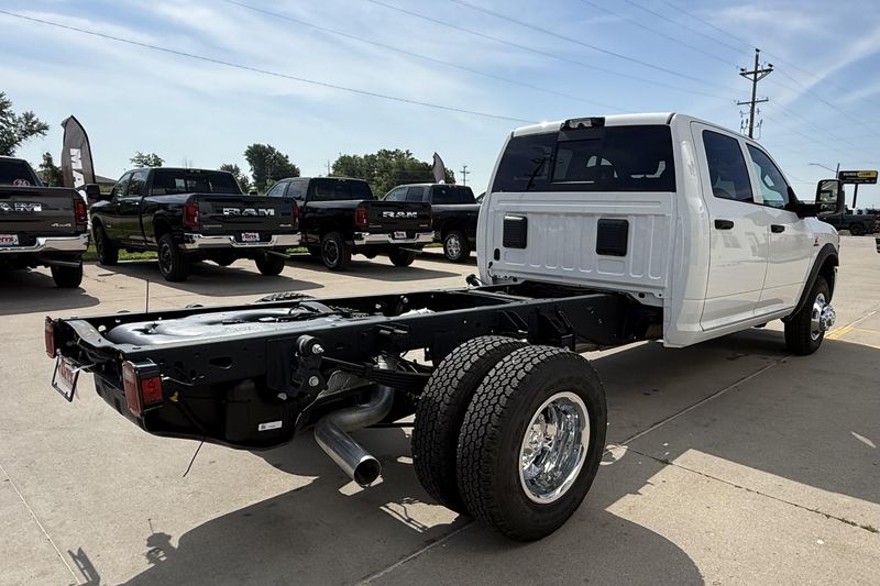 New 2026 RAM 3500 Tradesman Crew Cab Chassis 4x4 60