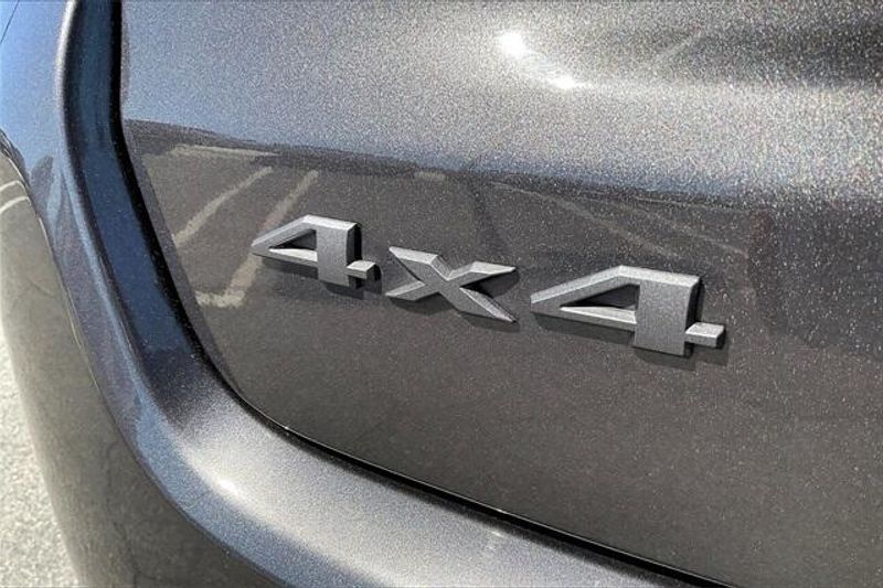 2023 Jeep Compass Trailhawk photo 6