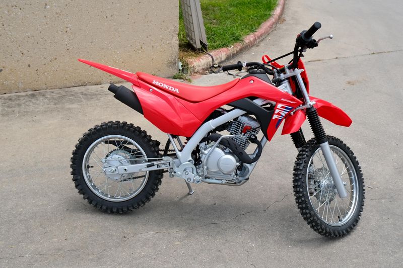 2025 Honda CRF125F RED Image 2