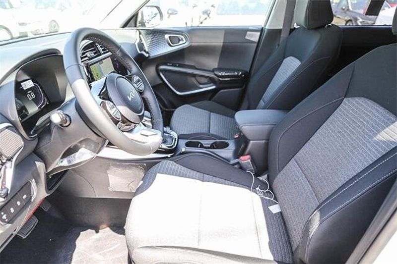 New 2025 Kia Soul EXImage 10