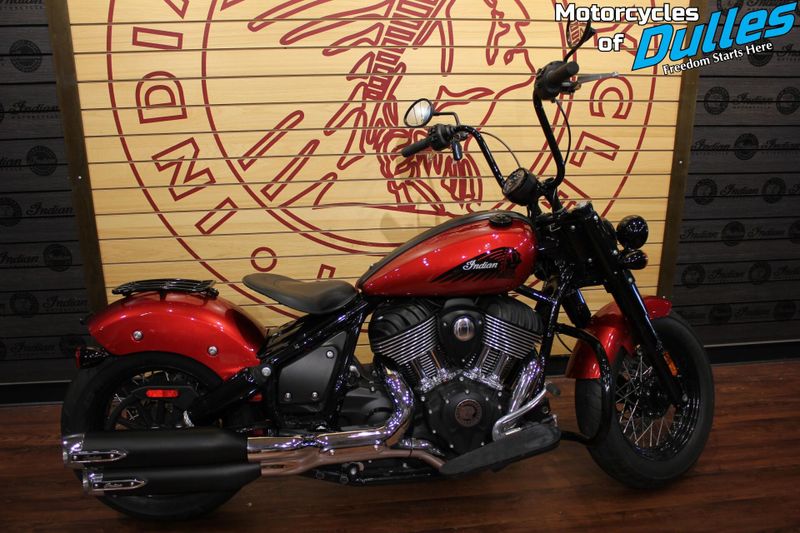 2022 Indian Motorcycle Chief Bobber Image 1