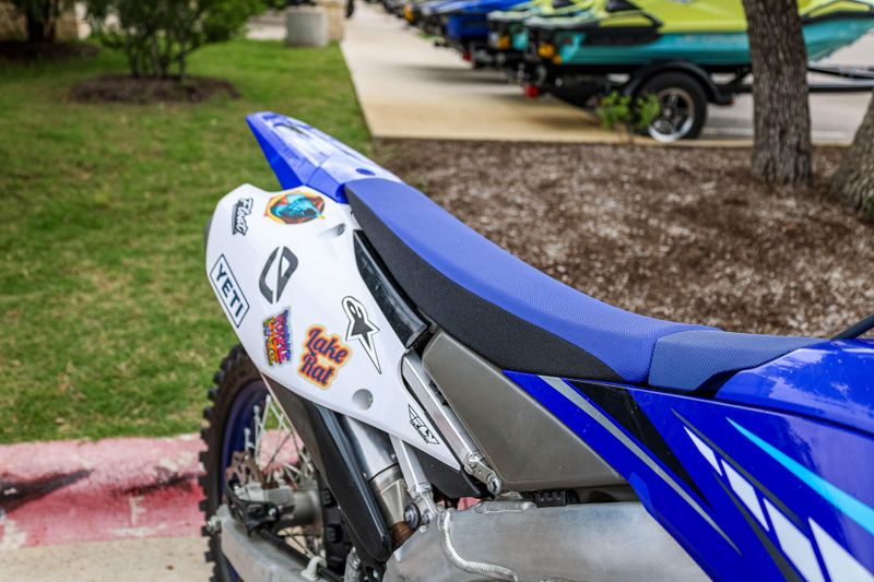 2020 Yamaha YZ450FX  TEAM BLUE Image 9