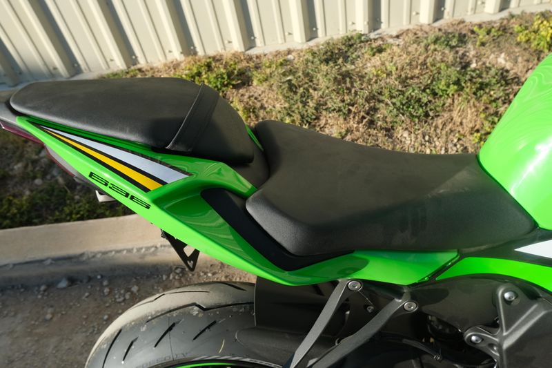 NEW 2025 KAWASAKI NINJA ZX6R KRT EDITION ABS Image 16