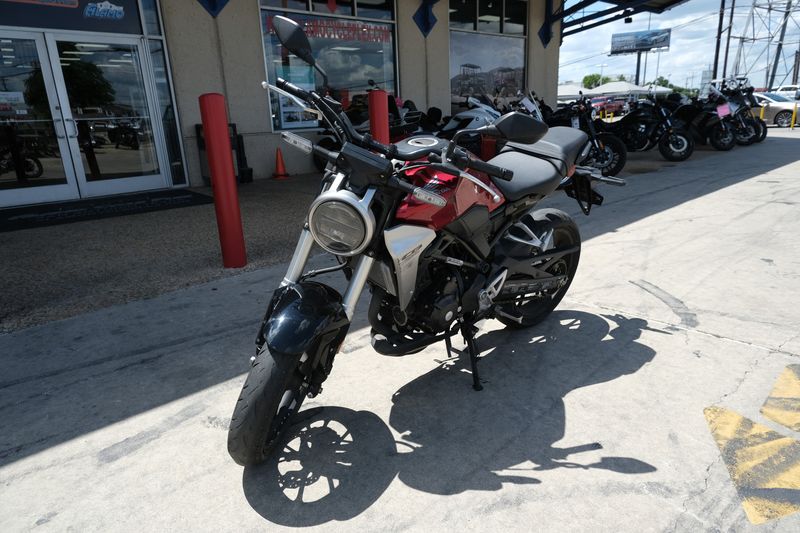 2019 Honda CB300RImage 8