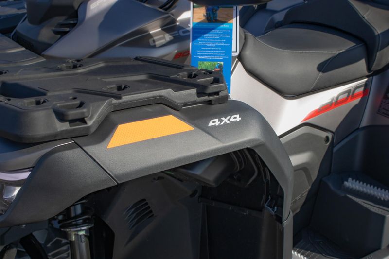NEW 2026 CFMOTO CFORCE 800 TOURING Image 13