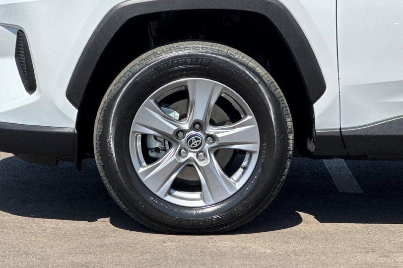 Used 2025 Toyota RAV4 XLEImage 24