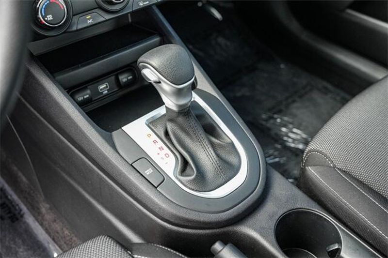 2023 Kia Forte LXSImage 20