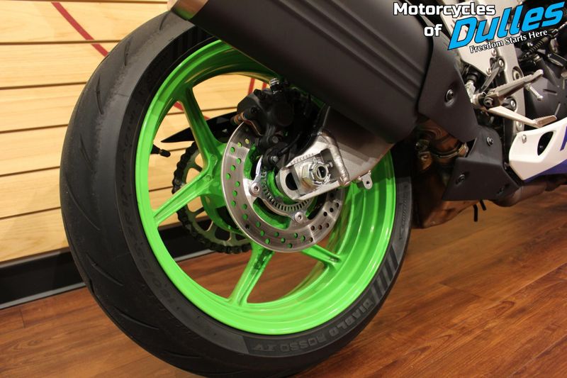 2024 Kawasaki Ninja ZX -6R ABS Image 12