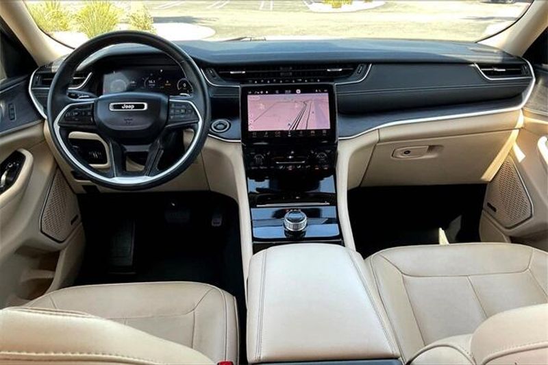 2021 Jeep Grand Cherokee L LimitedImage 15